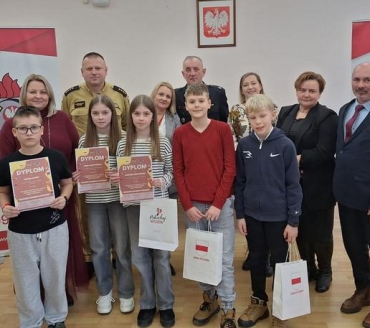 TURNIEJ WIEDZY POŻARNICZEJ Z SUKCESAMI