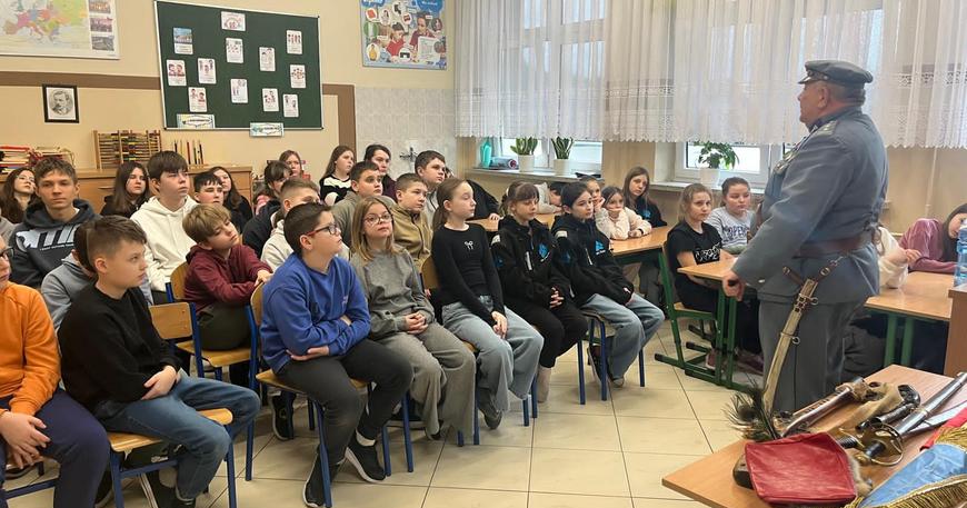 LEKCJA Z PIŁSUDCZYKAMI